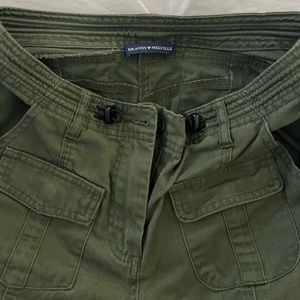 Brandy melville Kim cargo pants 💚